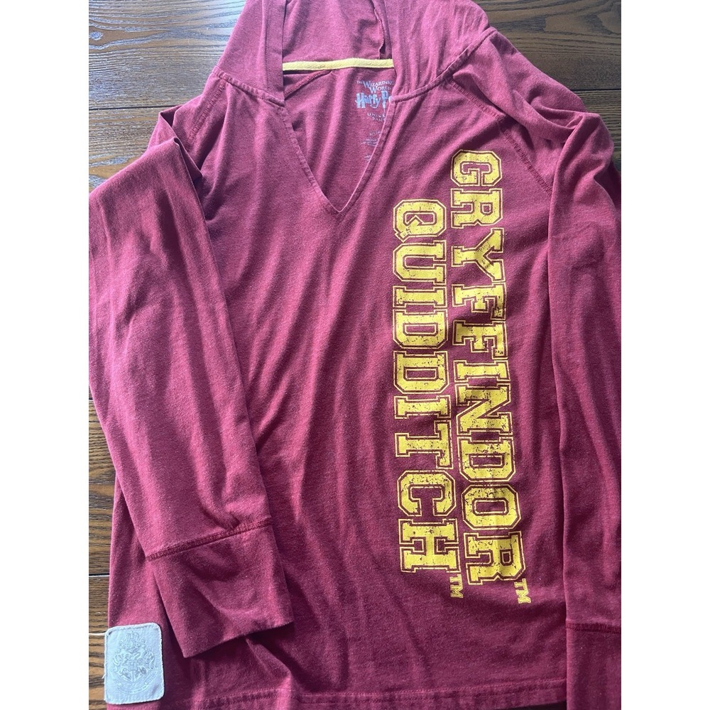 Wizarding World HARRY POTTER Gryffindor Quidditch Hooded Pullover Adult L